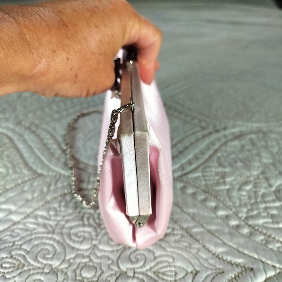 2/$30‎ Handmade Petal Pink Satin Womens Formal Womens Purse Handbag Whimsical - Picture 7 of 15